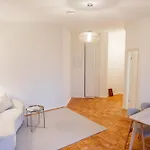Helle, Ruhige In Mit Sehr Guter Anbindung Und Balkon 公寓