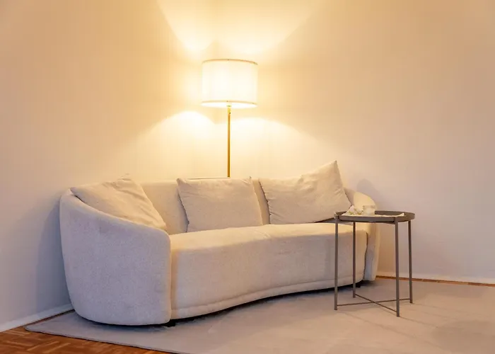 شقة Helle, Ruhige In Mit Sehr Guter Anbindung Und Balkon